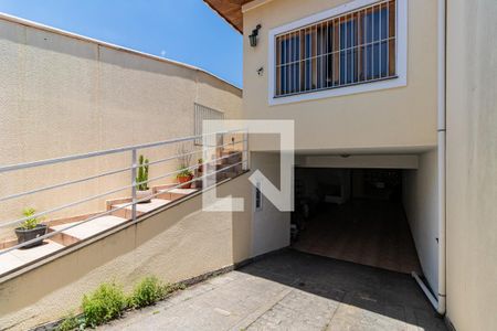 Casa à venda com 235m², 3 quartos e 6 vagasGaragem