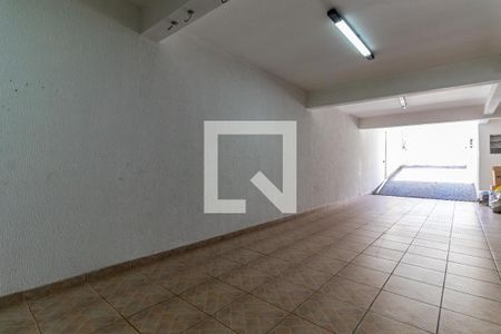 Casa à venda com 235m², 3 quartos e 6 vagasGaragem