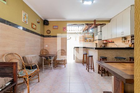 Casa à venda com 235m², 3 quartos e 6 vagasÁrea Gourmet