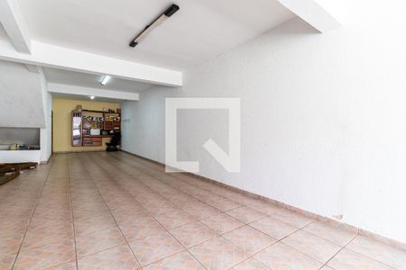 Casa à venda com 235m², 3 quartos e 6 vagasGaragem