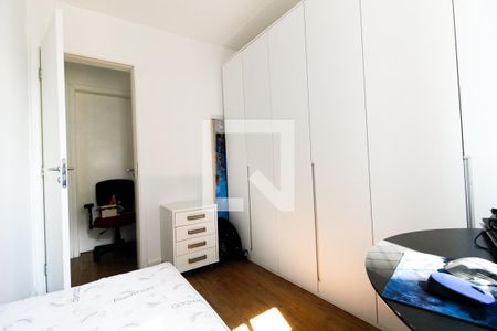 Apartamento à venda com 67m², 3 quartos e 1 vagaQuarto 2 - Armários