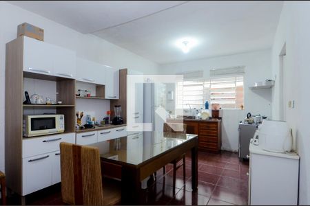 Casa à venda com 476m², 2 quartos e 3 vagasCozinha