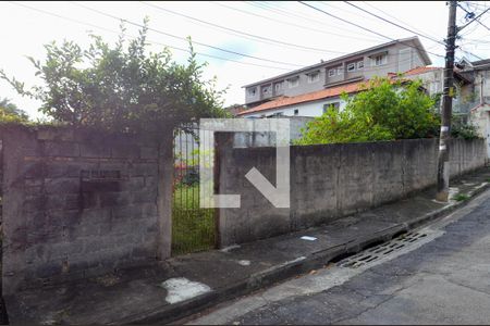 Casa à venda com 476m², 2 quartos e 3 vagasTerreno Anexo a Casa