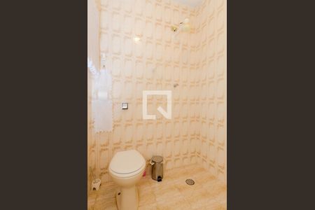 Casa à venda com 476m², 2 quartos e 3 vagasBanheiro Social