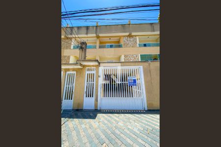 Apartamento à venda com 130m², 2 quartos e 2 vagas Apartamento à venda com 130m², 2 quartos e 2 vagasFachada