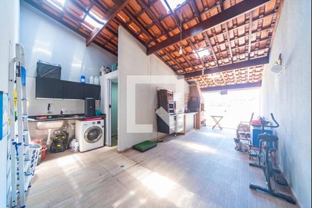 Apartamento à venda com 130m², 2 quartos e 2 vagas Apartamento à venda com 130m², 2 quartos e 2 vagasCobertura