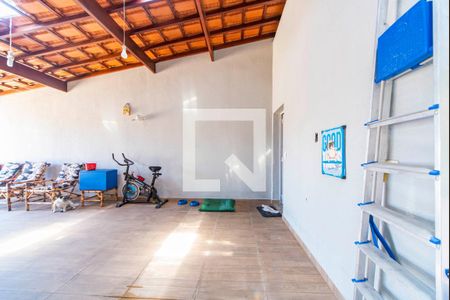 Apartamento à venda com 130m², 2 quartos e 2 vagas Apartamento à venda com 130m², 2 quartos e 2 vagasÁrea de Serviço