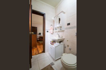 Casa à venda com 344m², 3 quartos e 5 vagasBanheiro da Suíte