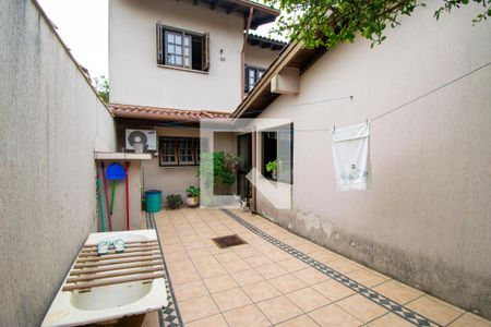 Casa à venda com 344m², 3 quartos e 5 vagasQuintal