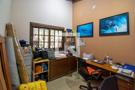 Casa à venda com 344m², 3 quartos e 5 vagasEscritório