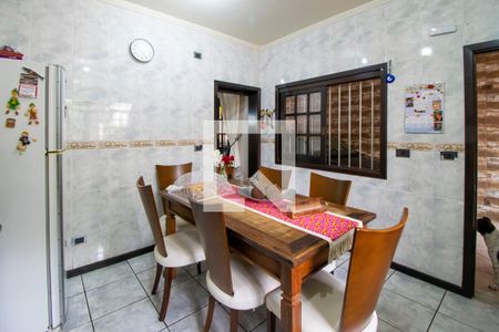 Casa à venda com 344m², 3 quartos e 5 vagasCozinha