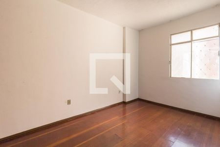 Apartamento à venda com 2 quartos, 66m² em São João Batista, Belo Horizonte