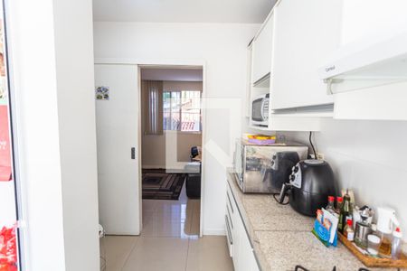 Apartamento à venda com 60m², 2 quartos e 2 vagasCozinha