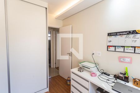 Apartamento à venda com 60m², 2 quartos e 2 vagasQuarto 2