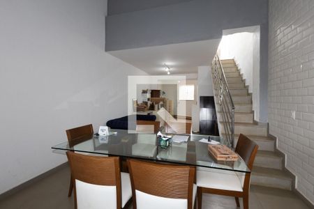 Sala de Estar de kitnet/studio para alugar com 1 quarto, 30m² em Vale do Sol, Nova Lima