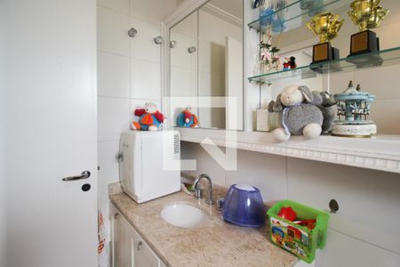 Apartamento à venda com 158m², 3 quartos e 2 vagasBanheiro da Suíte 2