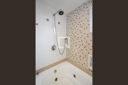 Apartamento à venda com 158m², 3 quartos e 2 vagasBanheiro da Suíte 1