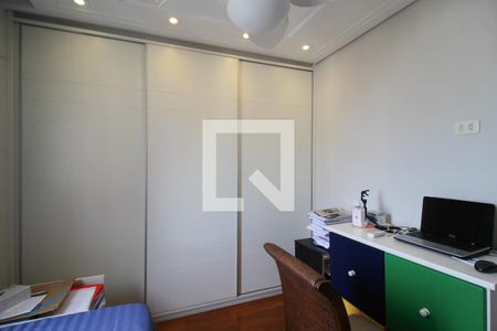 Apartamento à venda com 158m², 3 quartos e 2 vagasSuíte 2