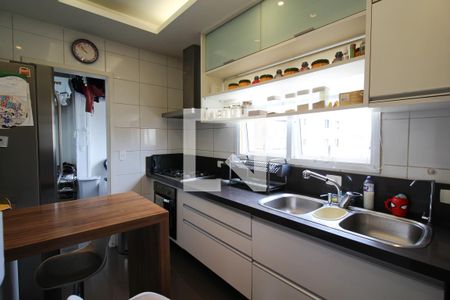 Apartamento à venda com 158m², 3 quartos e 2 vagasCozinha