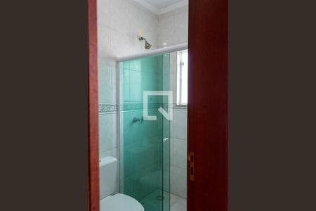 Casa à venda com 350m², 6 quartos e 4 vagasBanheiro da Suíte 2