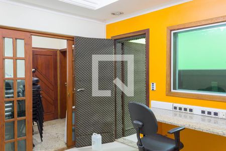 Casa à venda com 350m², 6 quartos e 4 vagasEstudio