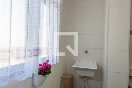 Apartamento para alugar com 55m², 2 quartos e 1 vagaÁrea de Serviço