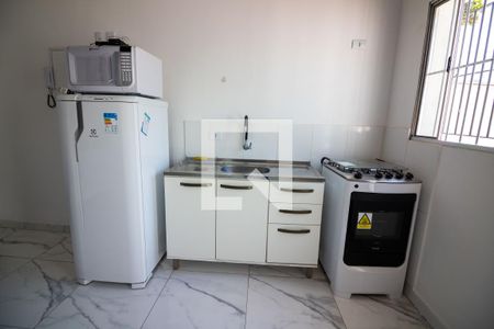 Cozinha de apartamento para alugar com 1 quarto, 25m² em Cidade Monções, São Paulo