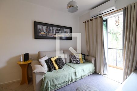 Sala de apartamento à venda com 2 quartos, 70m² em Freguesia (jacarepaguá), Rio de Janeiro