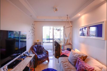 Apartamento à venda com 75m², 3 quartos e 1 vagaSala