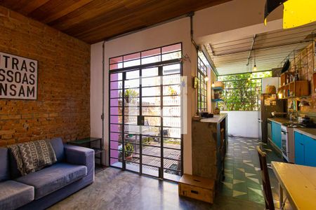 Sala de casa à venda com 3 quartos, 165m² em Bela Vista, São Paulo