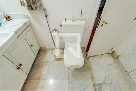 Apartamento à venda com 157m², 3 quartos e 1 vagaBanheiro Social