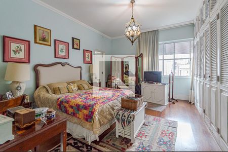 Apartamento à venda com 157m², 3 quartos e 1 vagaSuíte