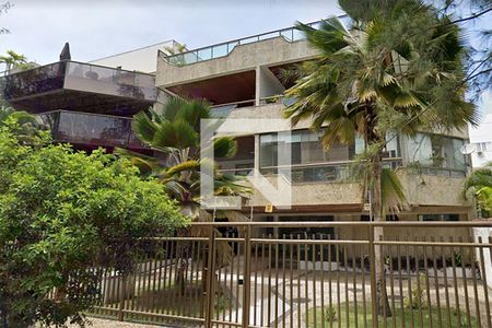 Apartamento à venda com 280m², 4 quartos e 2 vagas Apartamento à venda com 280m², 4 quartos e 2 vagasFachada do Prédio