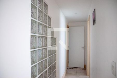 Apartamento à venda com 280m², 4 quartos e 2 vagas Apartamento à venda com 280m², 4 quartos e 2 vagasDetalhe Corredor quartos