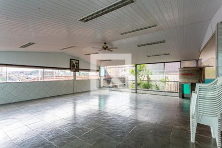 Casa à venda com 300m², 3 quartos e 2 vagasSalão de Festas