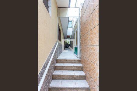 Casa à venda com 300m², 3 quartos e 2 vagasEscada Garagem / Entrada Casa