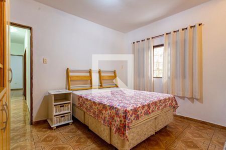 Casa à venda com 300m², 3 quartos e 2 vagasSuite