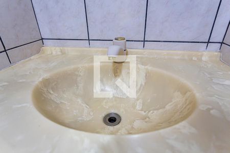 Casa à venda com 300m², 3 quartos e 2 vagasDetalhe do Lavabo