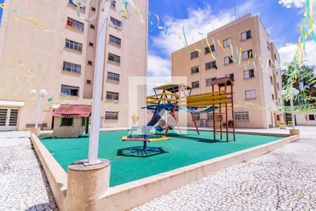 Apartamento à venda com 60m², 2 quartos e 1 vaga Apartamento à venda com 60m², 2 quartos e 1 vagaÁrea comum - Playground