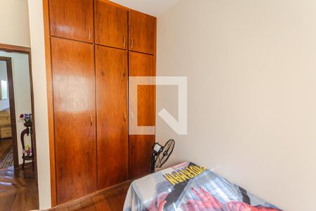 Quarto 3 de apartamento à venda com 4 quartos, 180m² em Fernão Dias, Belo Horizonte