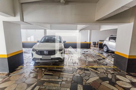 Garagem de apartamento à venda com 4 quartos, 180m² em Fernão Dias, Belo Horizonte