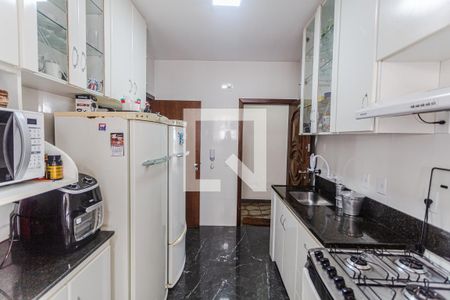 Cozinha de apartamento à venda com 4 quartos, 180m² em Fernão Dias, Belo Horizonte