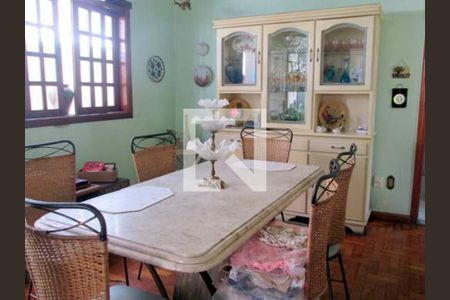 Casa à venda com 7 quartos, 258m² em Santa Tereza, Belo Horizonte