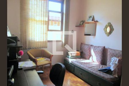 Casa à venda com 7 quartos, 258m² em Santa Tereza, Belo Horizonte