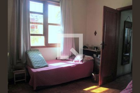 Casa à venda com 7 quartos, 258m² em Santa Tereza, Belo Horizonte