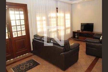 Casa à venda com 4 quartos, 293m² em Pirajá, Belo Horizonte