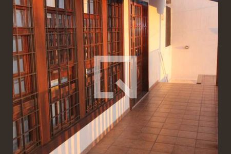 Casa à venda com 4 quartos, 293m² em Pirajá, Belo Horizonte