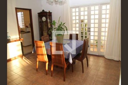 Casa à venda com 4 quartos, 293m² em Pirajá, Belo Horizonte