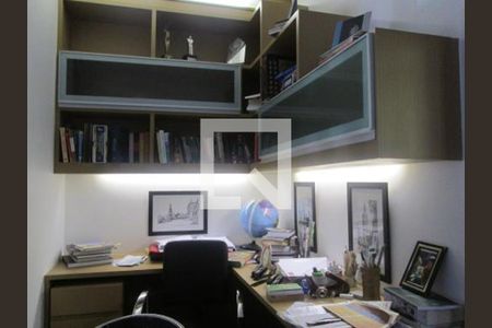 Casa de condomínio à venda com 909m², 6 quartos e 6 vagas