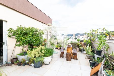 Apartamento à venda com 170m², 4 quartos e 2 vagas